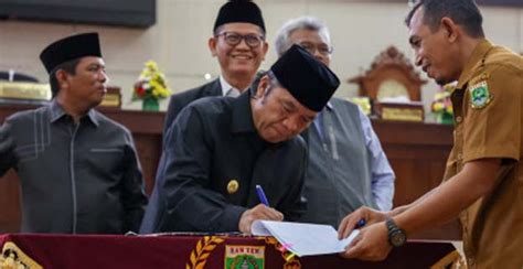 Rapat Paripurna Perubahan Kebijakan Umum APBD Banten TA 2023