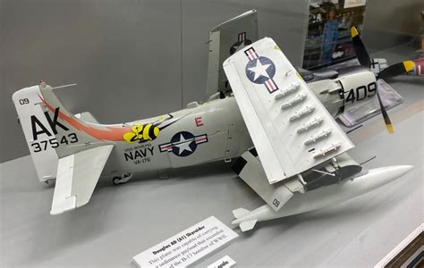 Douglas AD (A1) Skyraider 1/32 Scale Plastic Model - The Miniature ...