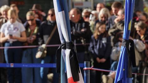 Enseignant tué à Arras une minute de silence en classe lundi