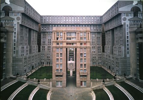 Ricardo Bofill Y 09 De Sus Obras Destacadas