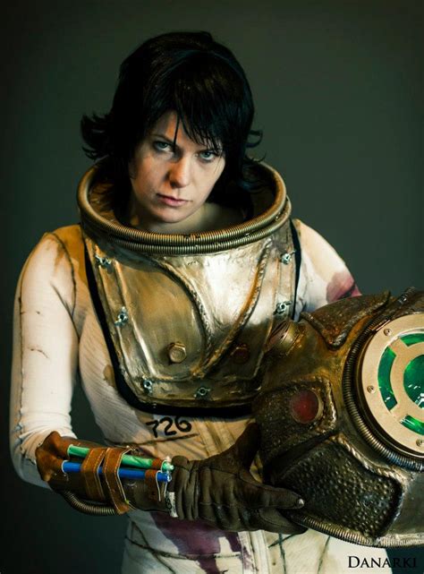 Chrix Design: Eleanor Lamb - Bioshock 2 Cosplay