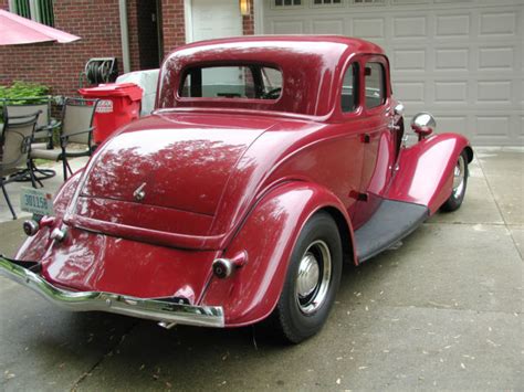 1933 FORD 5 WINDOW COUPE ALL STEEL