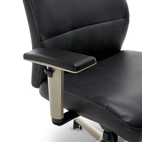 Best Buy La Z Boy Baylor Modern Bonded Leather Executive Chair Black Bonded Leather Chr10085b