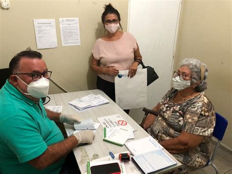 Dr Bernardo Atende Popula O Em Campo Grande Jornal Folha Regional