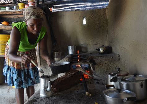 Negros escravizados no período colonial resistiram como puderam diz