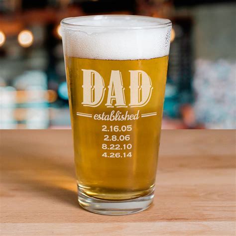 Engraved Dad Established Beer Glass Giftsforyounow