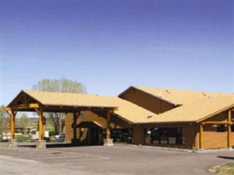 Best Price on Oasis Inn in Chamberlain/Oacoma (SD) + Reviews