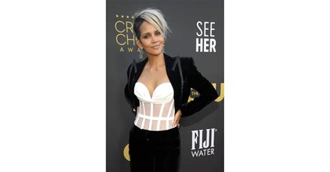 Halle Berrys New Haircut 2022 Bixie Cut Popsugar Beauty Photo 5