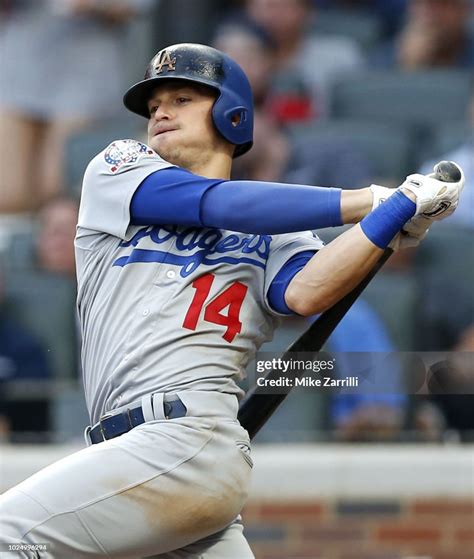 Centerfielder Kiki Hernandez Of The Los Angeles Dodgers Bats During