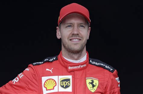 Ferraris Vettel Makes His Esports Debut In Legends Trophy Daily Sabah