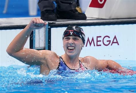 Katie Ledecky Makes History Wins Gold In 1500m Freestyle Ps Fitness