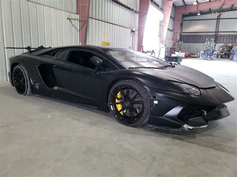 Someone Wants To Save This Lamborghini Aventador That’s A Fake SV ...