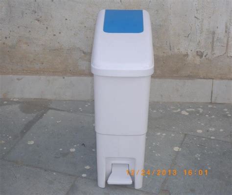 Feminine Sanitary Napkin Disposal Bins Manufacturer in Delhi India by KC Enterprises | ID - 737024