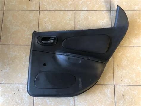 Tapa Puerta Trasera Derecha Chevrolet Cavalier 2000 2003 MercadoLibre