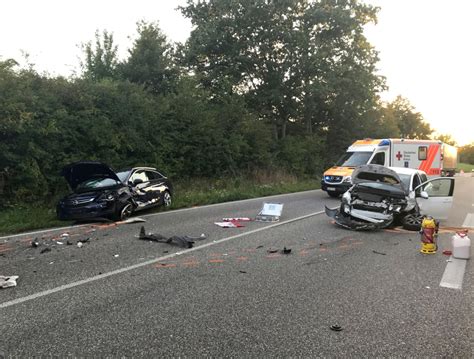 Verkehrsunfall Mit 2 Pkw Auf Der B 35 Feuerwehr Knittlingen