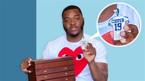 Watch 10 Things Amari Cooper Can't Live Without | 10 Essentials | GQ