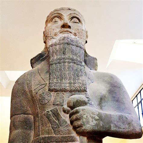 Statue Of Shalmaneser Iii 858 824 Bc Assyrian King Basalt Neo