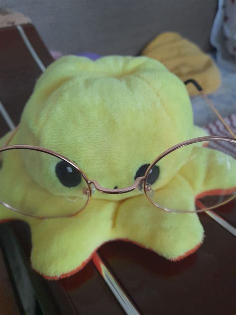 Твой друг Петя зайка💘 in 2022 | Rectangle glass, Glass, Glasses