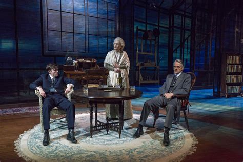 Review Long Day S Journey Into Night At Bam Harvey Theatre Exeunt