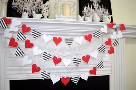 Paper Heart Garland, Valentines Day Garland, Queen Of Hearts Birthday ...