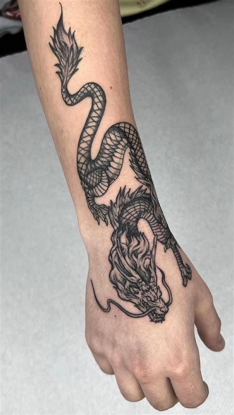 Dragon Tattoo Wrap Around Wrist Tattoos Dragon Tattoo Wrapped Around