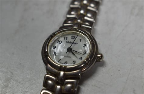 Vintage Womenladies Valentino Quartz Watch Japan Movt Etsy