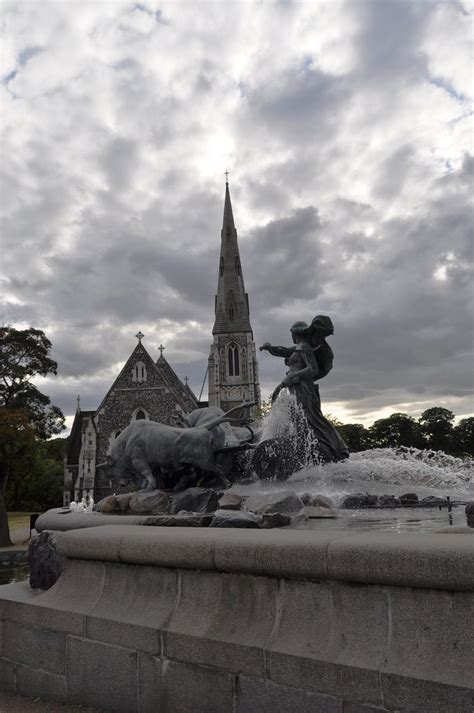 Copenhague Fuente De Gefion E Iglesia St Alban Santiago Abella Flickr