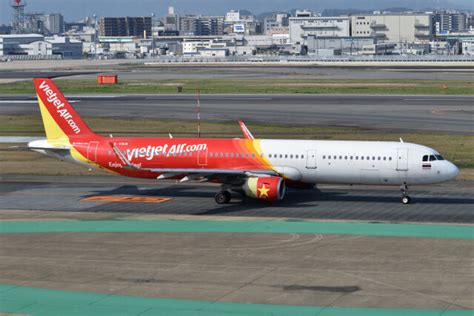 タイ・ベトジェットエア Airbus A321 Hs Vkr 福岡空港 航空フォト By Asuka Airさん 撮影2023年04月02日