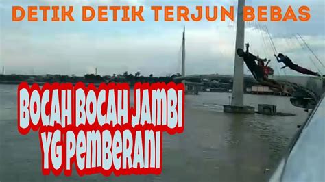 Detik Detik Bocah Terjun Bebas Dari Atas Jembatan Gentala Ke Sungai