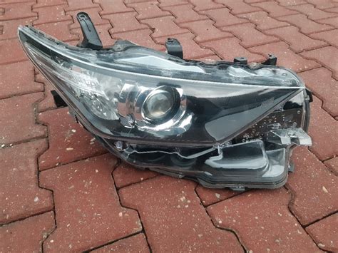 AURIS II Lift Lampa Prawa LED 81130 02K30 Skawina Kup Teraz Na