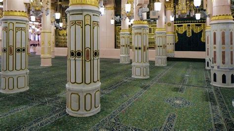 Dalam 3 Bulan, Raudhah Masjid Nabawi Disterilkan dengan 23 Ribu Liter ...