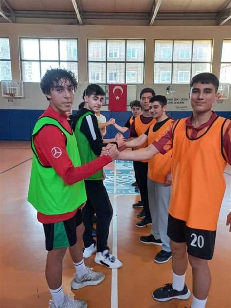 Okul Futsal Turnuvası Finali Hasan Ferruh Özgen Anadolu Lisesi