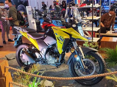 Motor Adventure Tak Berharga Hadir Di IMOS 2022 Inilah Suzuki V Strom