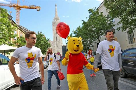 Winnie the Pooh Protests Xi Jinping! - Rediff.com India News