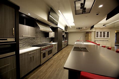 Kitchen Design With A Wolf-Inspired Theme - Kitchen Ideas