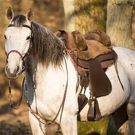 Barefoot Lazy Mountain Western Treeless Saddles