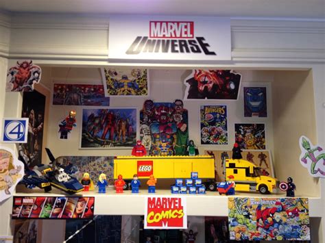 Observed Impulse: Marvel and DC Lego Minifigure Collection and Diorama