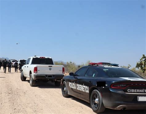 Comando Armado Roba Camionetas Y Tras Enfrentamiento Con Polic As