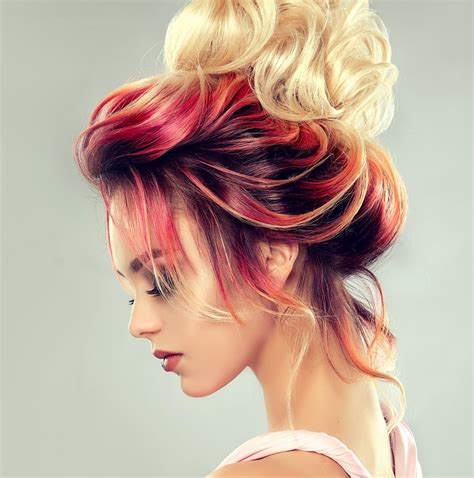 50 Best Peekaboo Hair Color Ideas in 2024 - HairstyleCamp