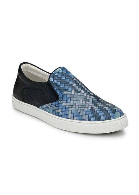 Get Maximilian Blue Navy Sneakers At 2997 LBB Shop