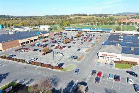 Manheim Shopping Center - Paramount Realty