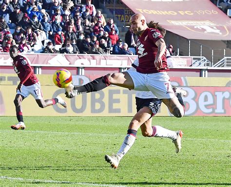 Ma Quando Chiude Il Calciomercato Per Gli Svincolati