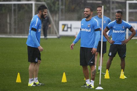 Após Folga Grêmio Abre Semana De Treinos Com Atividade Na Chuva