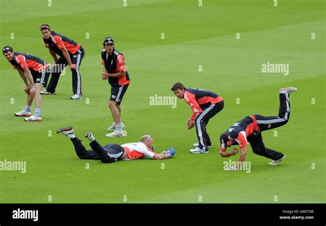 England S Left To Right James Anderson Kevin Pietersen Alastair Cook