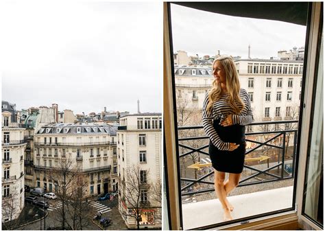 8 Ways to Survive a Long Flight While Pregnant - beyond blessed