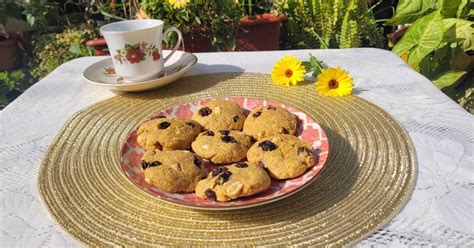 Galletitas Garbanzo Man Y Pasas Receta De Carolina Olivera G Cookpad