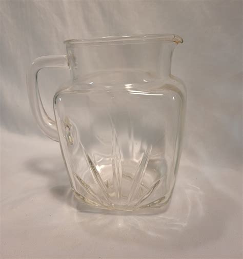 Vintage Starburst Federal Glass Pitcher 48 Oz Milk Juice Jug Etsy