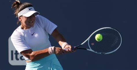 Bianca Andreescu announces split with long-time coach | Offside