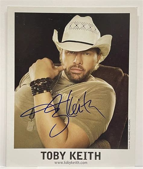 "Toby Keith" Autographed Photo 8x10 - YourPremierMemorabilia