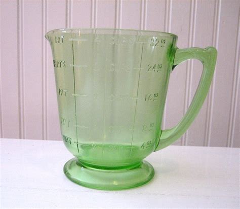 Antique One Quart Green Depression Glass Measuring Cup Large